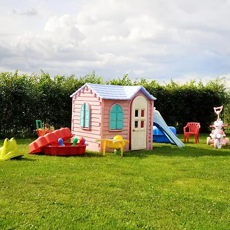 Dom wakacyjny Dom Nad Morzem Witome Mosty (Puck)