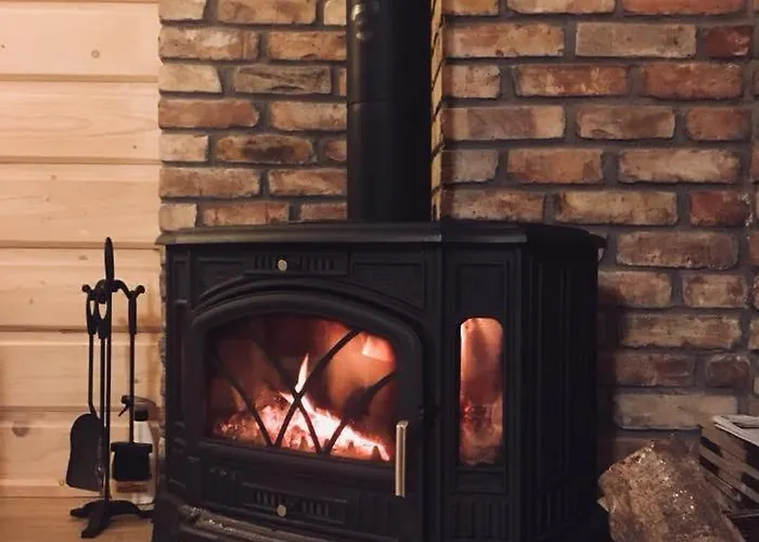 Dom Nad Morzem Witome بيت للعطل